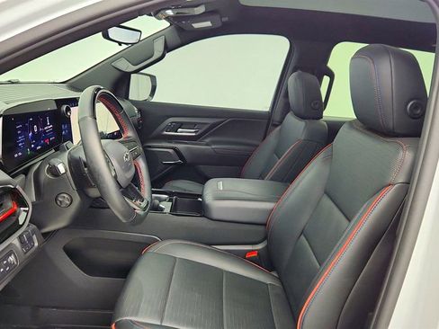 Used 2024 Chevrolet Silverado EV RST AWD/4WD image 21