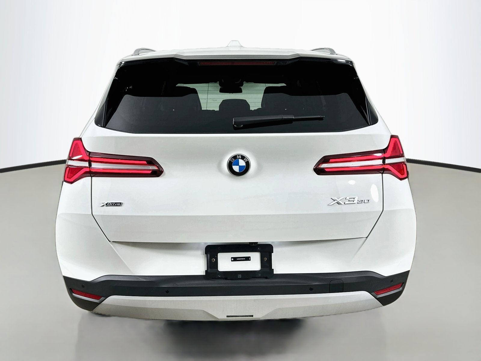 Used 2026 BMW X3 xDrive30i w/ Premium Package AWD/4WD image 6