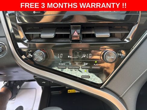 Used 2023 Toyota Camry SE w/ Cold Weather Package FWD image 19