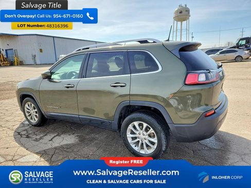 Used 2019 Jeep Cherokee Latitude w/ Popular Appearance Group FWD image 3