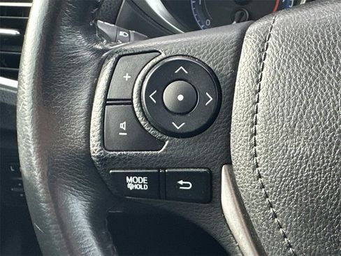 Used 2015 Toyota Corolla S image 22