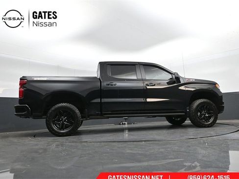 Used 2024 Chevrolet Silverado 1500 LT Trail Boss w/ Convenience Package II image 34
