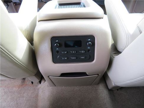 Used 2006 Chevrolet Tahoe Z71 w/ Z71 Preferred Equipment Group image 10