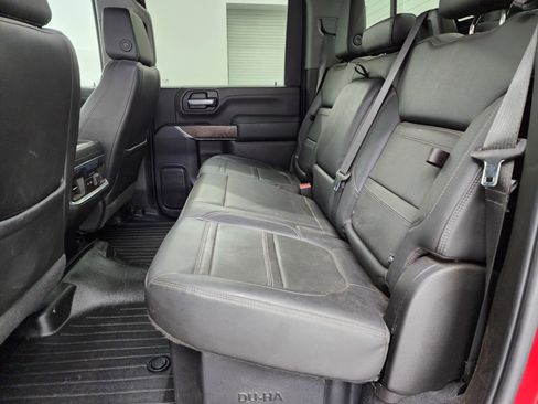 Used 2022 GMC Sierra 2500 Denali image 9