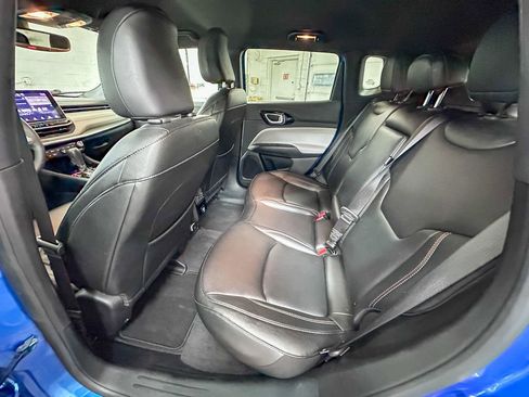 Certified 2024 Jeep Compass Limited image 27