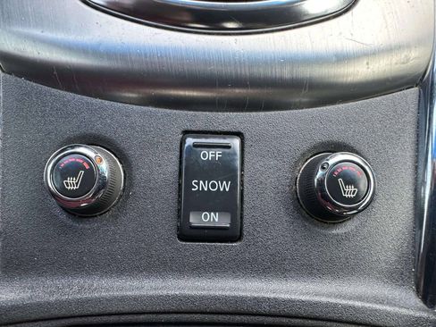 Used 2012 INFINITI G37 x Coupe w/ Premium Pkg AWD/4WD image 33