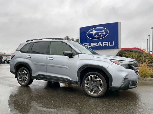 Certified 2025 Subaru Forester Limited image 2