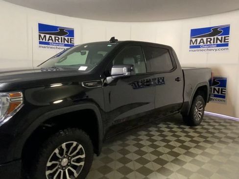 Used 2021 GMC Sierra 1500 AT4 w/ AT4 Premium Package AWD/4WD image 6