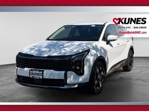 Used 2026 Kia Sportage LX FWD image 5