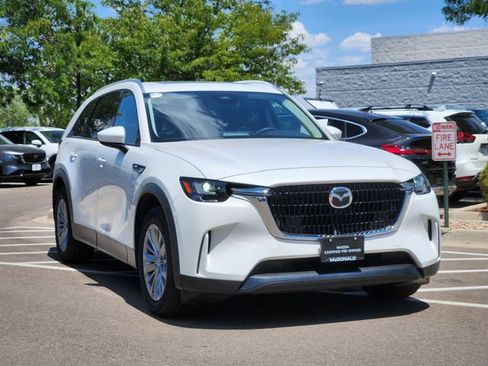 Used 2024 MAZDA CX-90 Plug-In Hybrid w/ Preferred AWD/4WD image 3