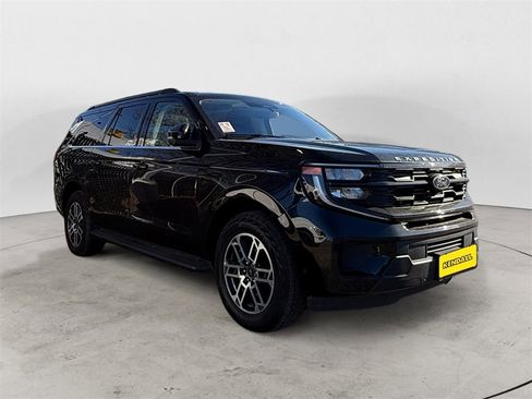 Used 2025 Ford Expedition Max Active image 4