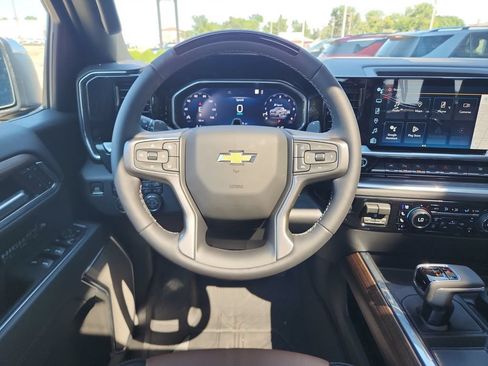 New 2026 Chevrolet Silverado 1500 High Country AWD/4WD image 16