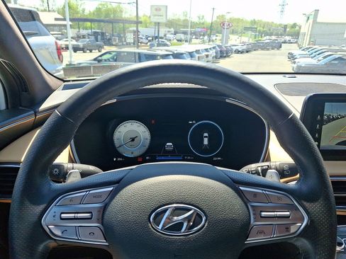 Used 2023 Hyundai Santa Fe Calligraphy AWD/4WD image 19