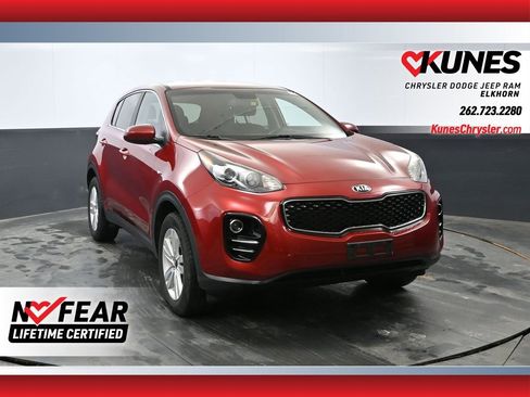 Used 2017 Kia Sportage LX image 1