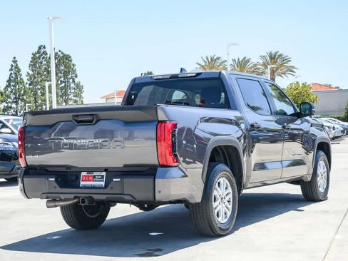 Used 2024 Toyota Tundra SR5 w/ SR5 Convenience Package AWD/4WD image 9