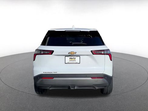 Used 2025 Chevrolet Equinox LT image 12