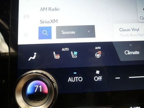 Used 2024 Lexus RX 350 Premium w/ Accessory Package (Z1) AWD/4WD image 25