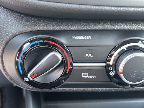 Used 2024 Kia Soul LX w/ Option Group 015 FWD image 22