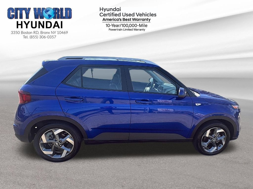 Used 2025 Hyundai Venue Limited FWD image 6