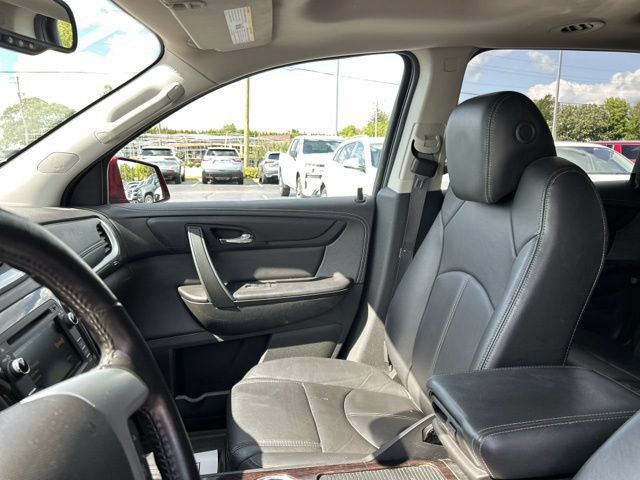 Used 2015 Chevrolet Traverse LT AWD/4WD image 34