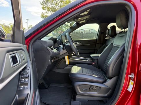 Used 2026 Ford Explorer ST-Line w/ Premium Package RWD image 26
