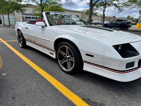 Used 1988 Chevrolet Camaro LT RWD image 4