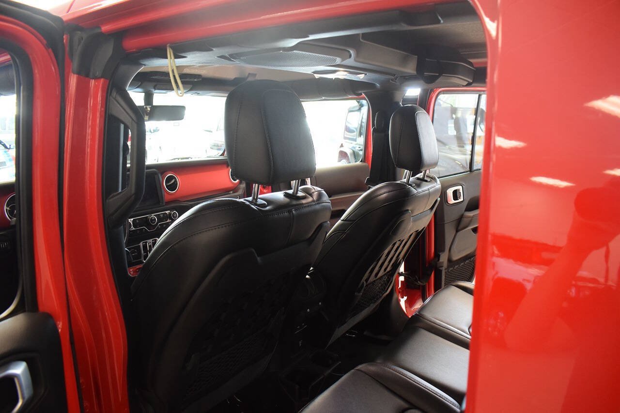 Used 2020 Jeep Gladiator Rubicon AWD/4WD image 39