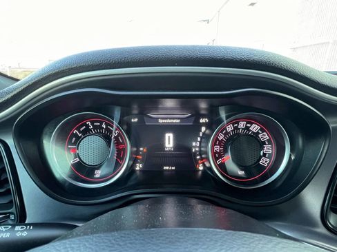 Used 2019 Dodge Challenger R/T image 24