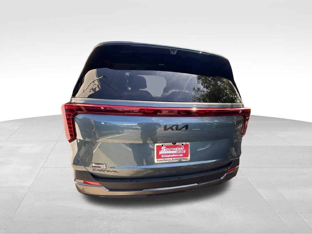 Certified 2026 Kia Carnival SX Prestige FWD image 6