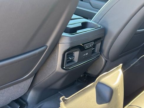 New 2026 GMC Sierra 1500 AT4X w/ AT4X AEV Edition image 18