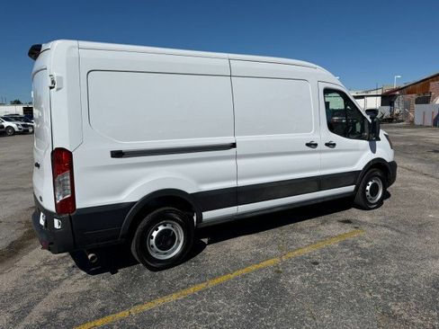 Used 2023 Ford Transit 250 Medium Roof image 8