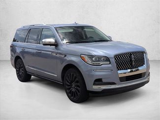 Used 2022 Lincoln Navigator Black Label AWD/4WD video 3