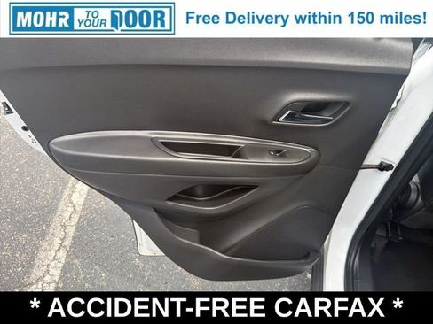 Used 2022 Chevrolet Trax LT FWD image 29