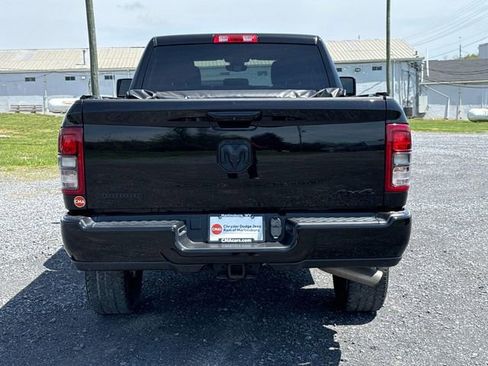 Used 2024 RAM 2500 Big Horn w/ Night Edition AWD/4WD image 3