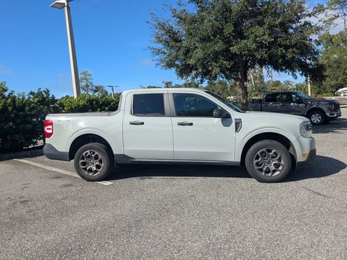Used 2022 Ford Maverick XLT FWD image 2