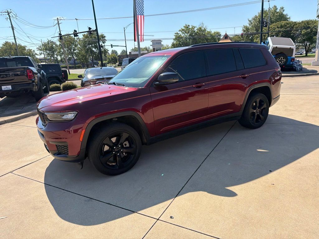 Used 2022 Jeep Grand Cherokee L Laredo RWD image 7