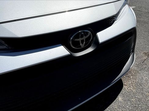 Certified 2024 Toyota Corolla LE image 31