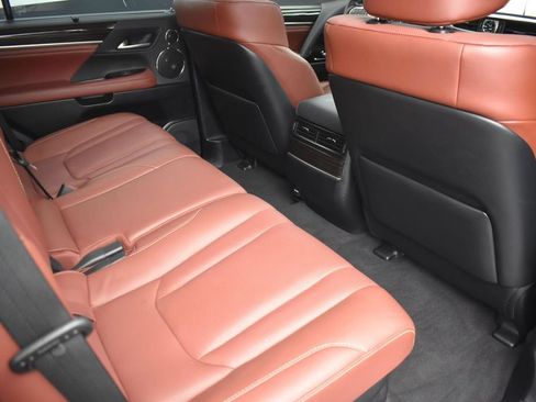 Used 2021 Lexus LX 570 4WD w/ Sport Package image 30