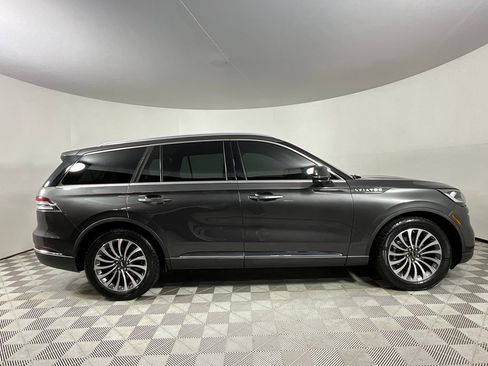 Used 2020 Lincoln Aviator Reserve w/ Equipment Group 201A image 5