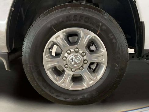 Used 2025 RAM 2500 Big Horn image 98