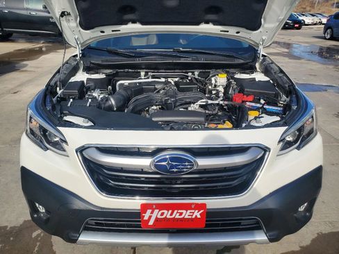 Used 2020 Subaru Outback Touring w/ Popular Package #2 image 23