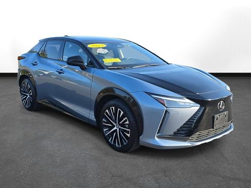 Used 2023 Lexus RZ 450e Premium image 3