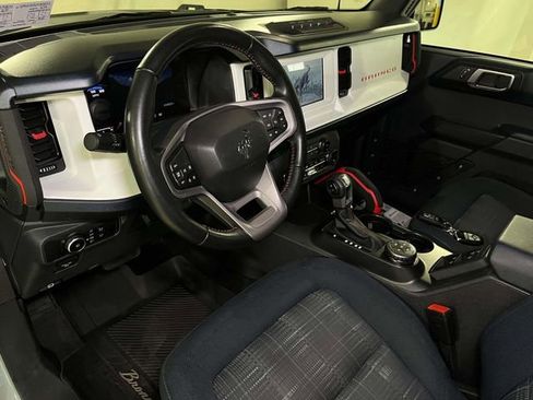 Used 2023 Ford Bronco Heritage Edition AWD/4WD image 16