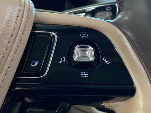 Certified 2023 Lincoln Aviator Reserve w/ Equipment Group 201A image 23