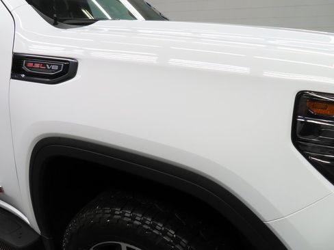 Used 2024 GMC Sierra 1500 AT4 w/ Technology Package image 36