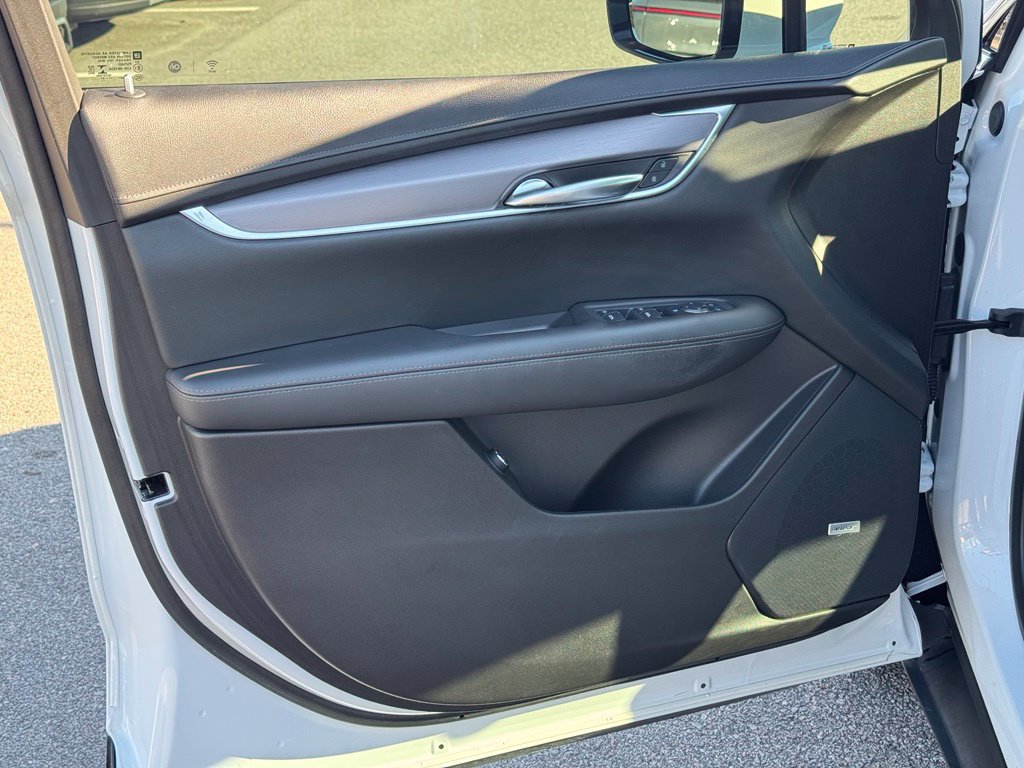 Used 2021 Cadillac XT5 Luxury FWD image 23