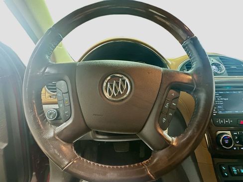 Used 2017 Buick Enclave Leather w/ Trailering Package FWD image 11