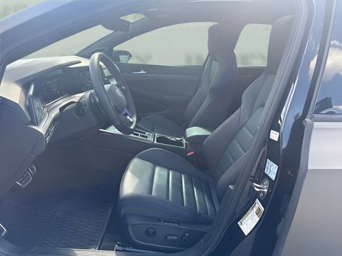 Used 2024 Volkswagen Golf R AWD/4WD image 9
