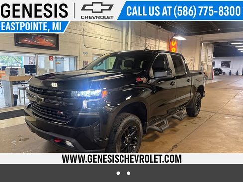 Used 2021 Chevrolet Silverado 1500 LT Trail Boss w/ Convenience Package II AWD/4WD image 1