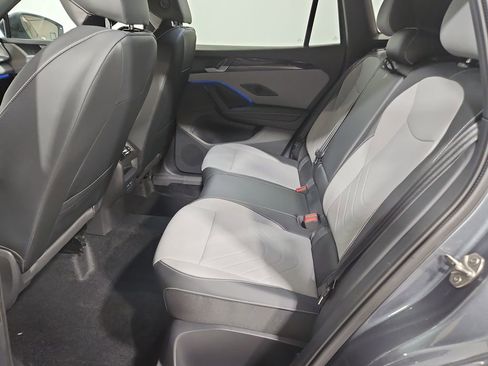 New 2026 Volkswagen Tiguan SE R-Line image 24